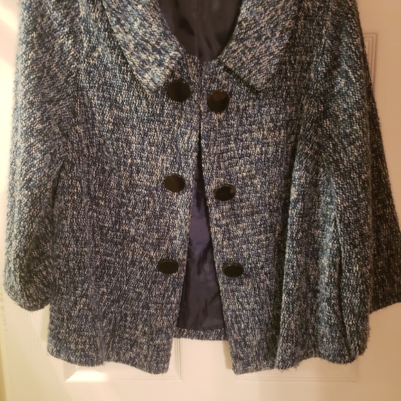 Jacket - Picture 2 of 5